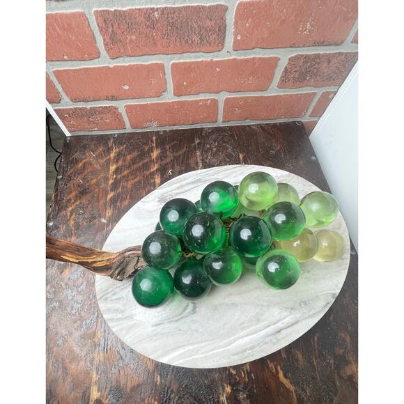 Vintage MCM Large Green Lucite Grapes Driftwood Cluster 14" - Picture 6 of 9